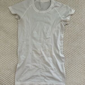 lululemon athletica White Short Sleeve Tee